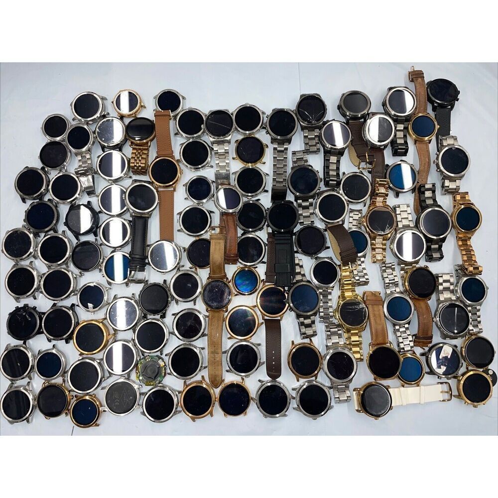 Wholesale watch lot of Michael Kors Gen 3 Smart Watch esQty 100 Sku LAN31